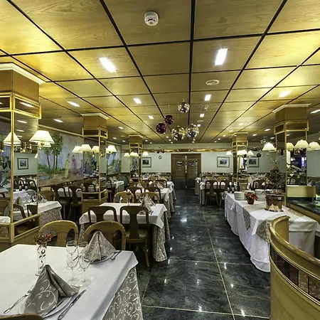 Yomo Eureka Hotel 4*
