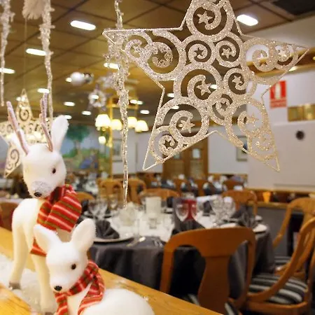 Yomo Eureka Hotel 4*